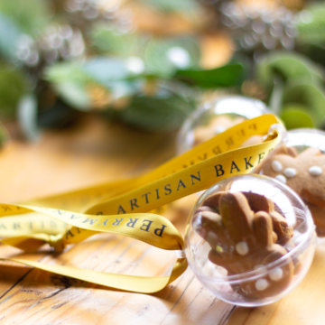 Gingerbread bauble
